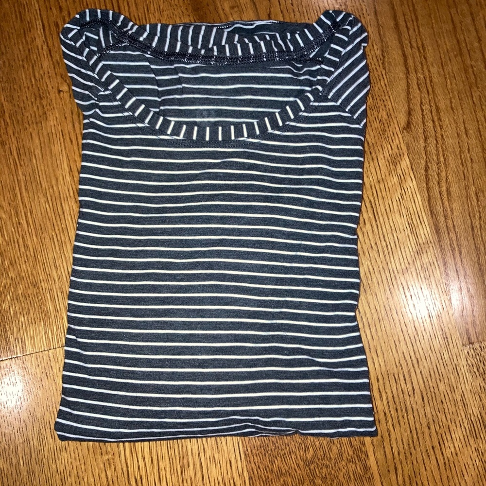 Lululemon lightweight long sleeve